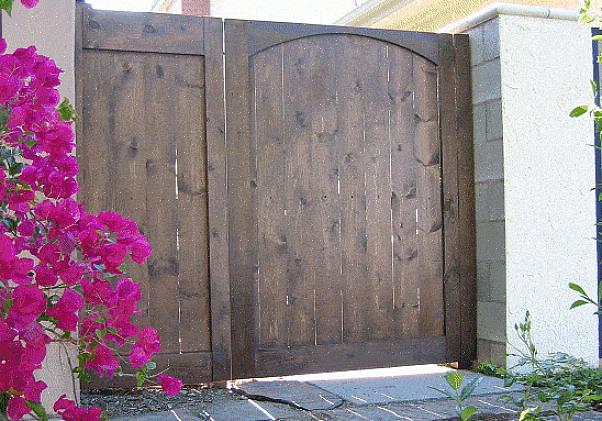 0,60 cm x 8,90 cm x 244 cm vestlige sedertreplanker