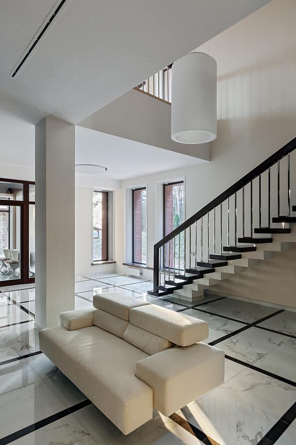 For mange mennesker bør keramiske fliser på gulvet imidlertid betraktes som stuer