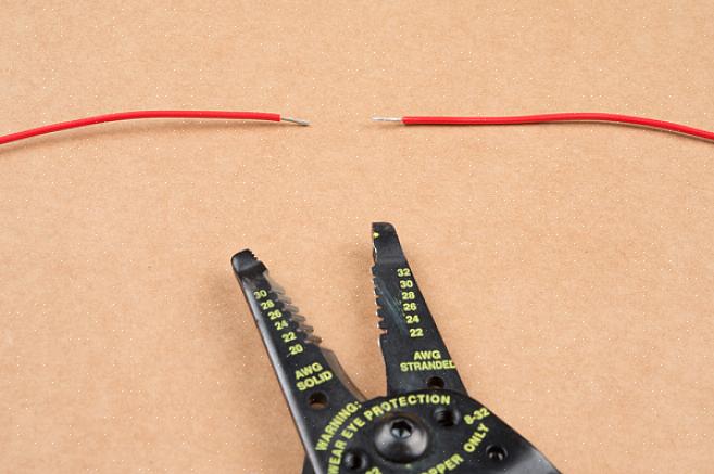 Elektriske ledninger blir aldri igjen alene i vegghulen eller taket