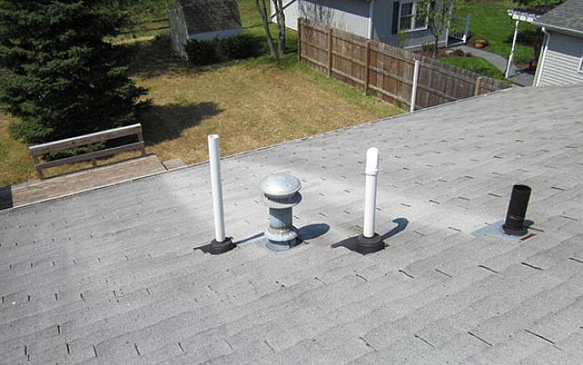 Selv om tilstedeværelsen av ventilasjonsrør av plast har blitt synonymt med høyeffektive kondensovner