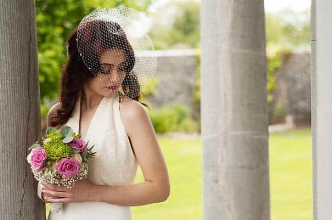 Den gode nyheten er at den gamle regelen om ikke å ha på seg hvitt til et andre bryllup har gått