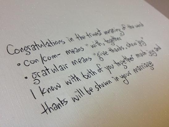 Ikke glem å legge til en fin avslutning når du skriver en bryllupskortmelding