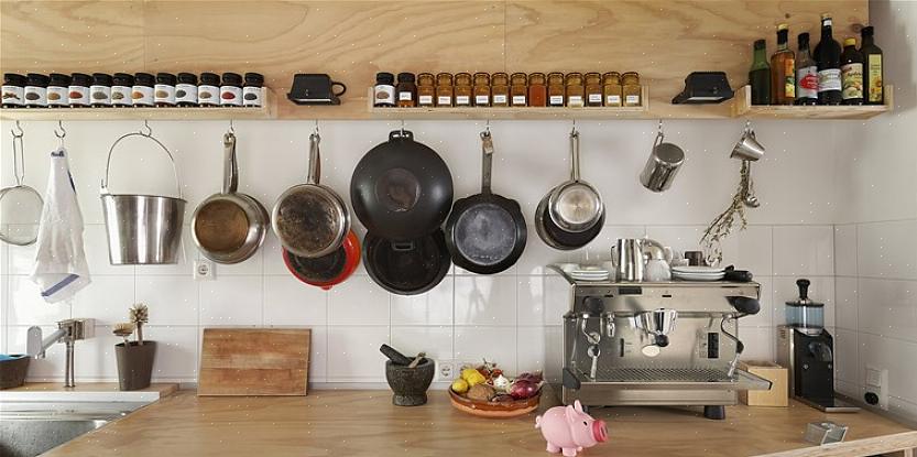 Av disse problemene er reparasjon av en sprukket benkeplate med solid overflate den som slår frykt