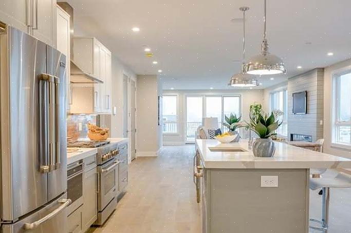 Ikke nøl med å bruke grå veggfarger på kjøkkenet ditt