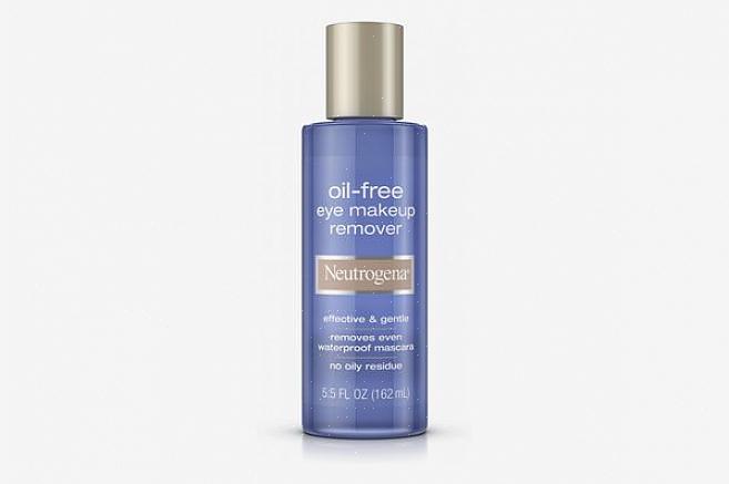 Svamp flekken for å fjerne spor av rengjøringsløsningen