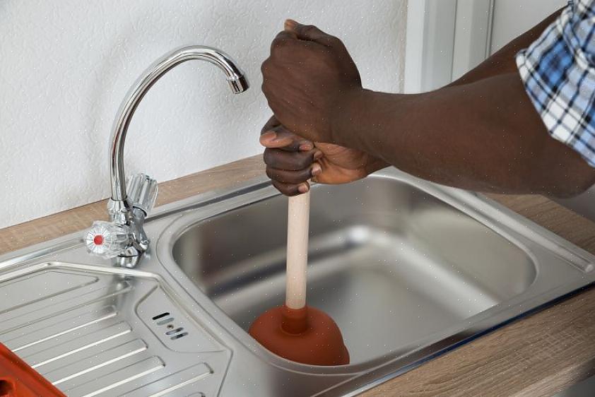 Kan du prøve en vaskeskrue (også kalt trommel eller beholderskrue eller en slange for rengjøring av avløp