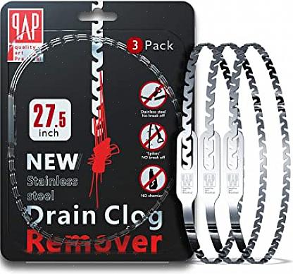 Søppel som er viklet inn på enden av kabelen når den kommer ut fra avløpsåpningen