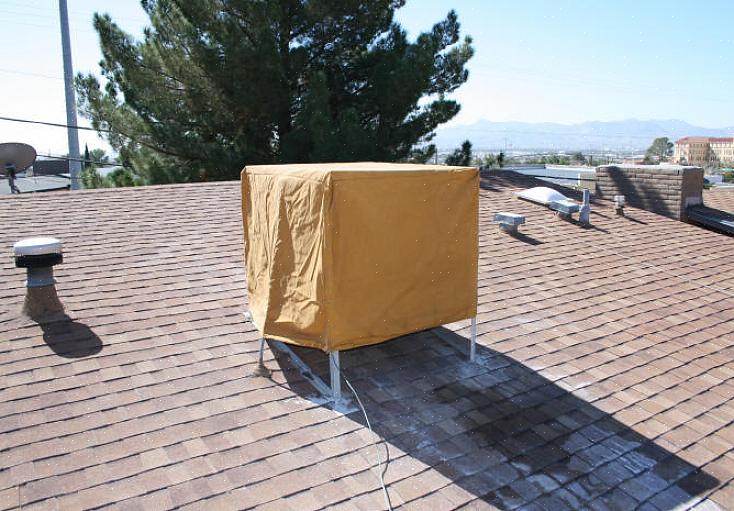 Det første trinnet for å vinterføre en fordampningskjøler er å stenge vannet