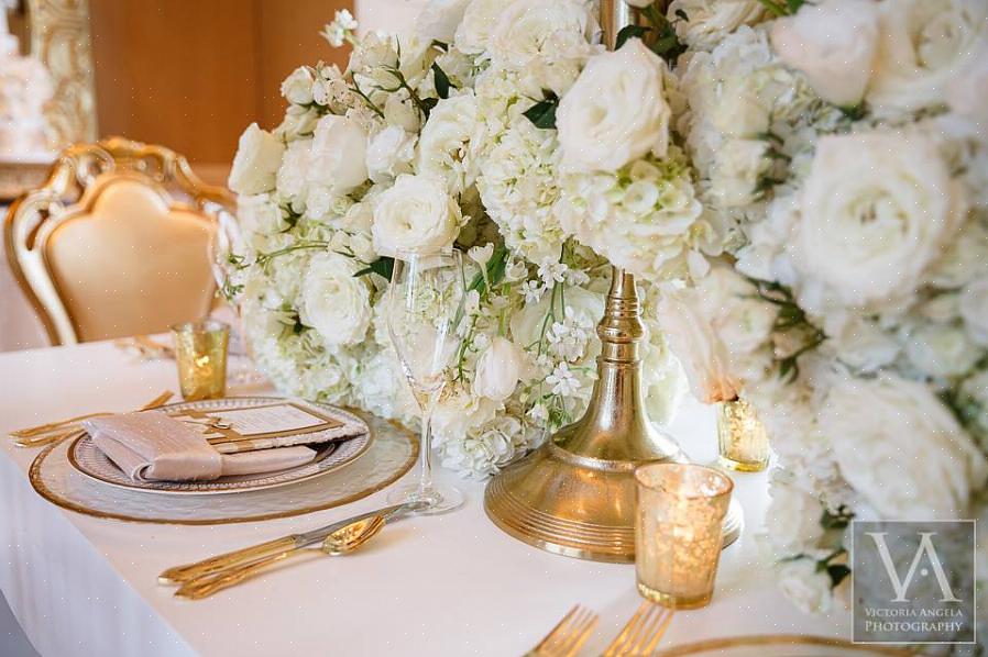 Perleblomster eller perleblomstresprayer til brudebukettene deres