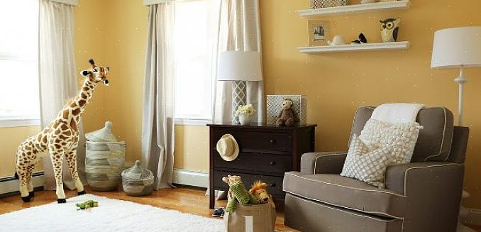 Men ikke stopp ved veggene - det er mange andre måter å livne opp soverommet ditt med maling