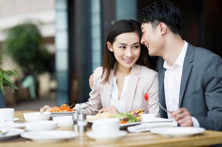 Tror du at vi har problemer i forholdet vårt som vi må takle før bryllupet vårt