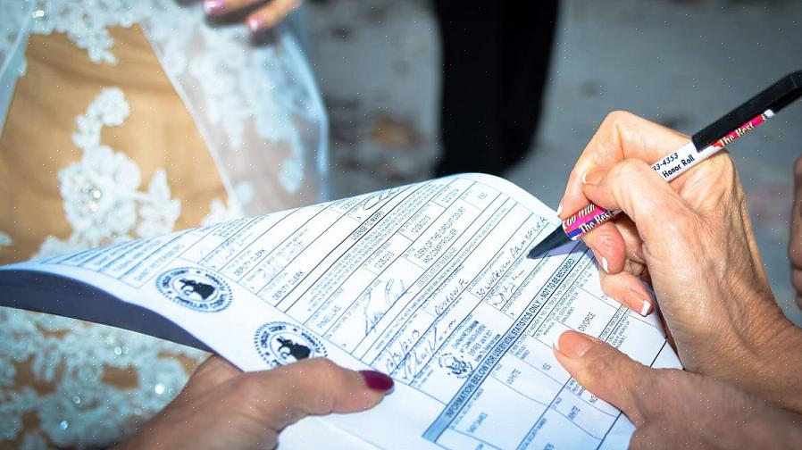 Hvilke dokumenter du skal ta med deg før du søker om en ekteskapslisens i Florida