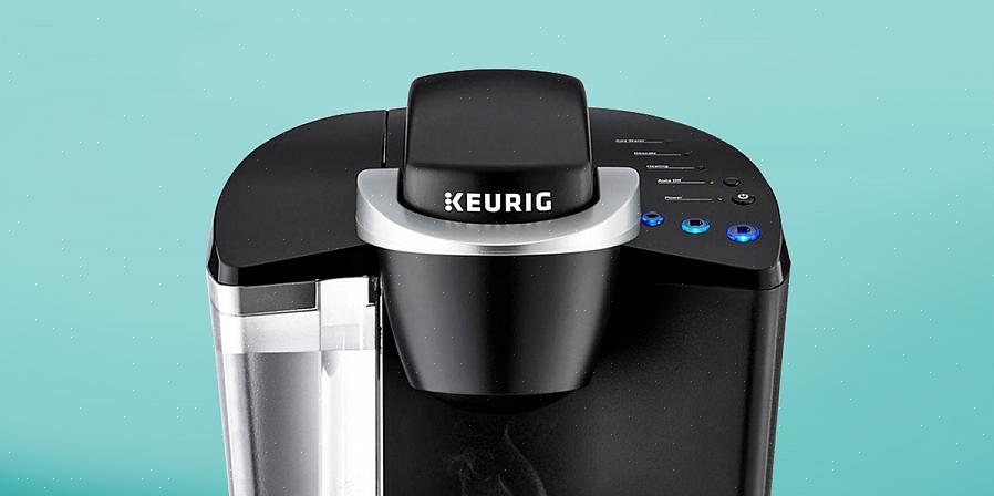 Fjern og kast den gamle vannfilterpatronen