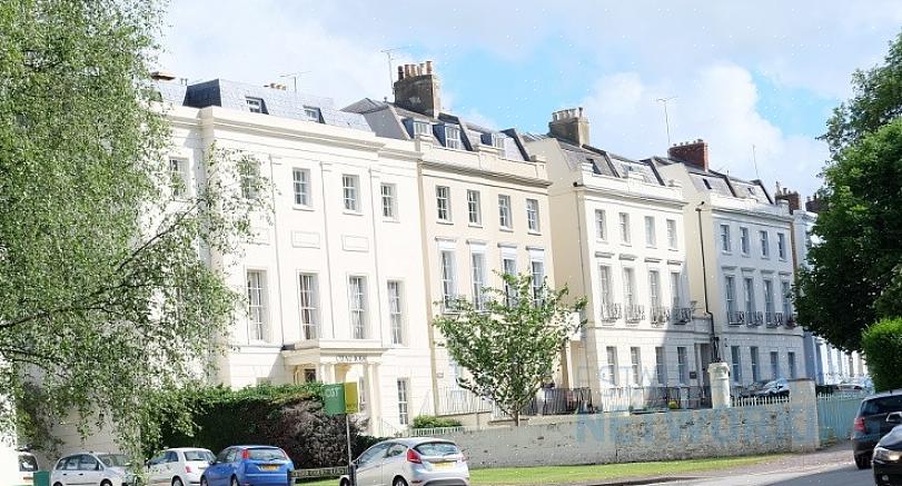 I de fleste tilfeller er et elektronisk adresseendringsskjema alt du trenger å fylle ut for å varsle