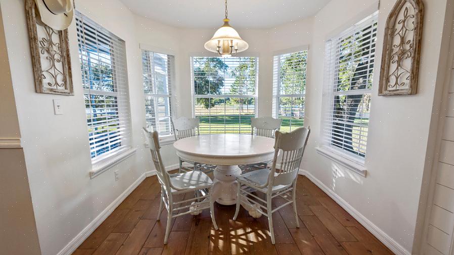 Vanligvis kan utstøtinger utkrages en avstand lik fire ganger størrelsen (dybden) på gulvbjelkene