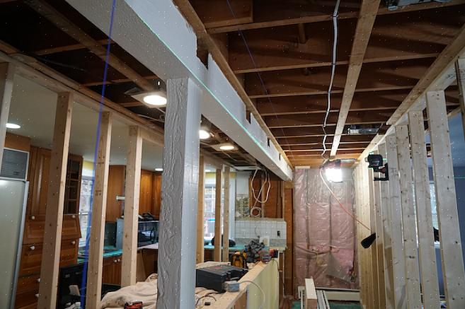 Dette er fordi gulvbjelkene over kan ha endene på den bærende veggen