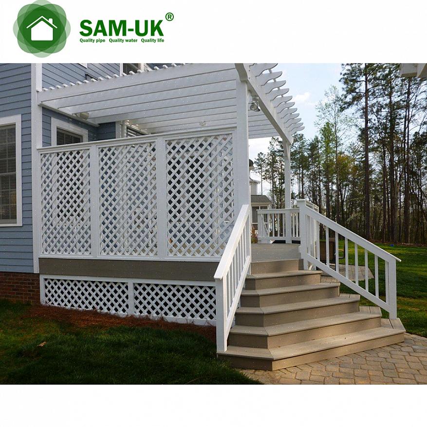 De fleste vil finne ekte tre som mer attraktivt enn PVC-plast gjerder