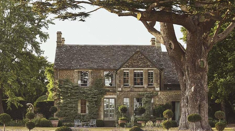 Du finner ikke en engelsk hytte med alle følgende egenskaper