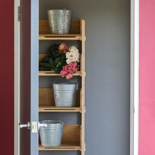 Tak i de fleste rom er malt med en flat maling