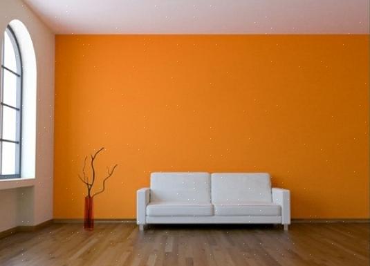 "Bruk en vanlig svampemopp for å rengjøre taket