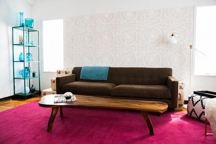 Du kan ganske enkelt ikke vite hvordan en farge vil oppføre seg på veggene dine før du ser den på veggen