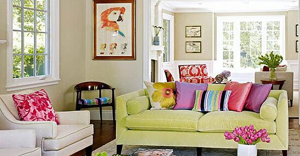 De beste eklektiske rommene har en rød tråd eller to som videre forbinder de forskjellige møblestilene