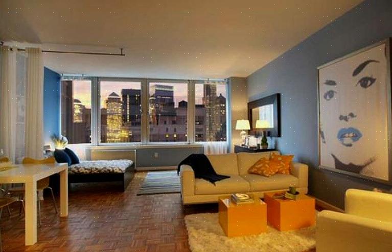 De lager 3D-gjengivelser av et rom som ender opp med å være nesten identiske med de fullførte renoveringene