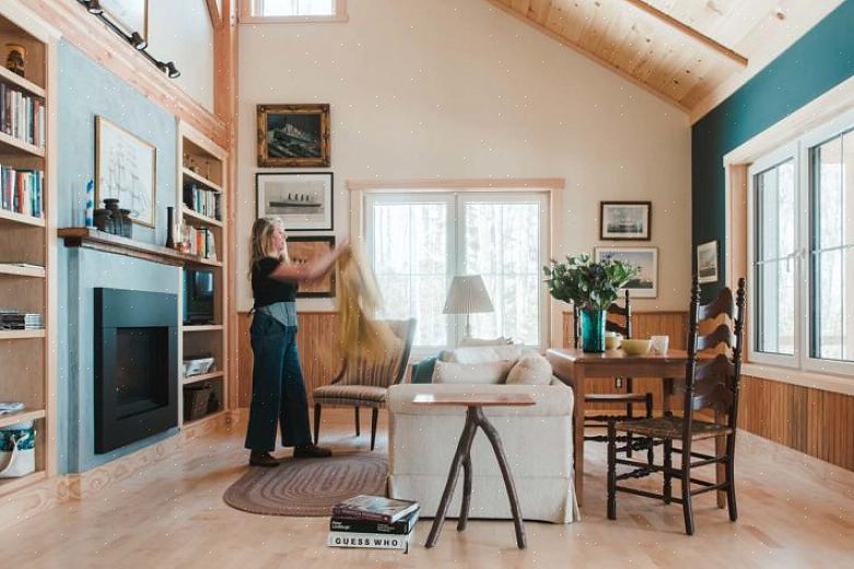 "Jeg elsker den svarte veggen i stuen vår."