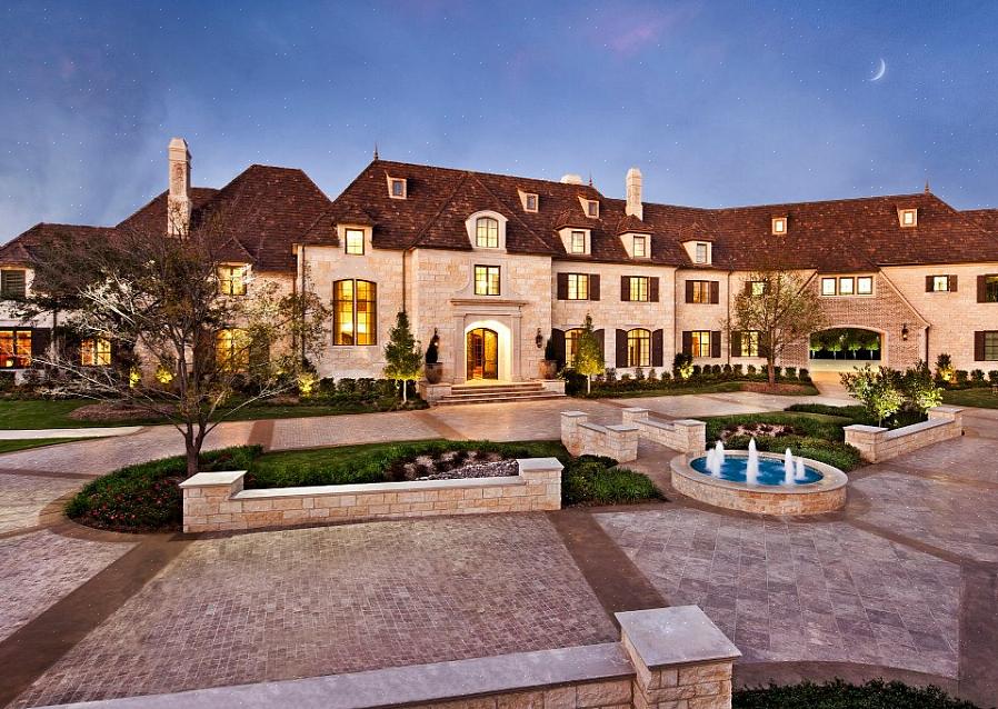 Som også har et hjem i Dallas