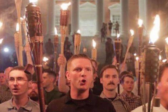 Oppbevar den på et kjølig sted utilgjengelig for barn