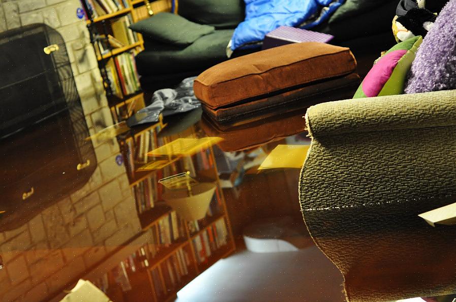 For møbler i heltre som er lett skadet