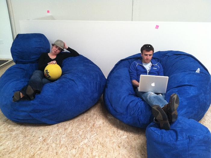 Du må kanskje også sette opp et barnerom hvis det er et barn på bildet