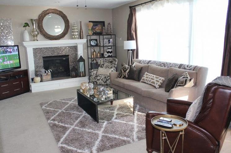 Det er en sklisikker teppepute designet for stort sett enhver bruk av et områdeteppe