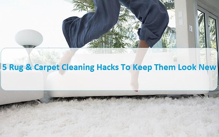 På den måten vil hardvedet ditt bli jevnere farget når du vil bytte ut områdeteppet eller fjerne det helt