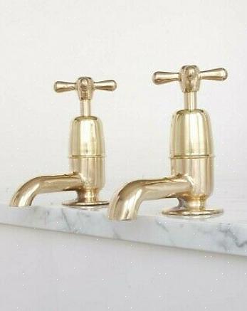 Må du finne ut om maskinvaren er massiv messing eller messingbelagt