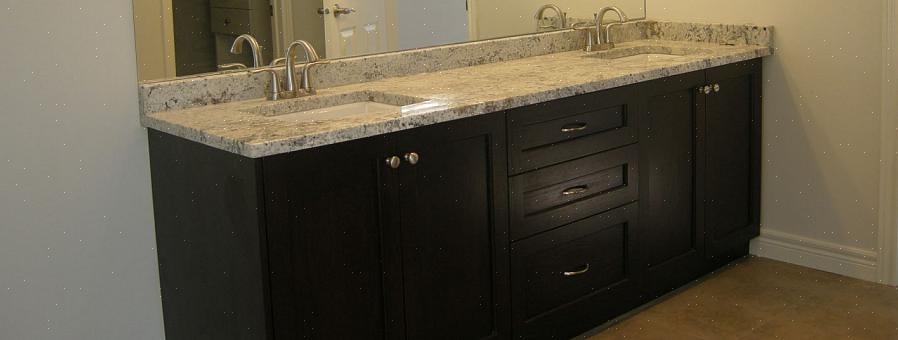 Bruke noe av følgende på baksiden av skapet for å legge til litt farge