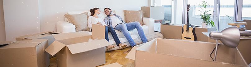 Slik at hvert familiemedlem må pakke ut tre bokser per natt - eller noe sånt