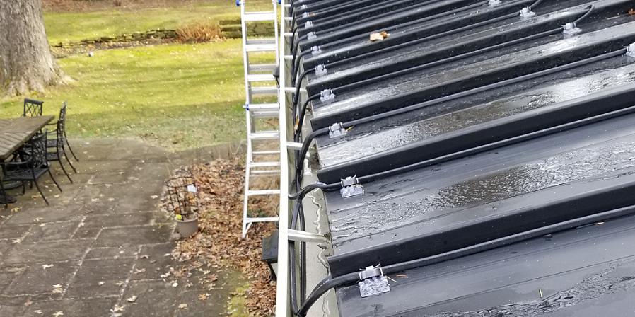 Takrenner for å forhindre isoppbygging kalles riktig varmekabel