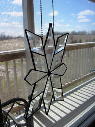 Det beste du kan gjøre når en fugl treffer et vindu