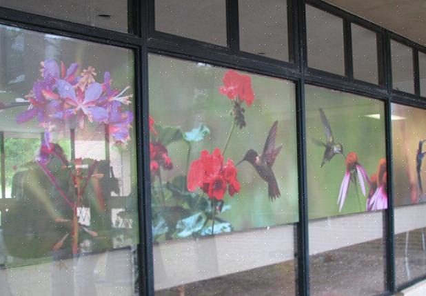 For å minimere risikoen for fuglevinduskollisjoner så mye som mulig