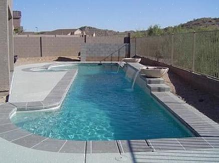 Her er 15 tips for å holde bassenget glitrende rent