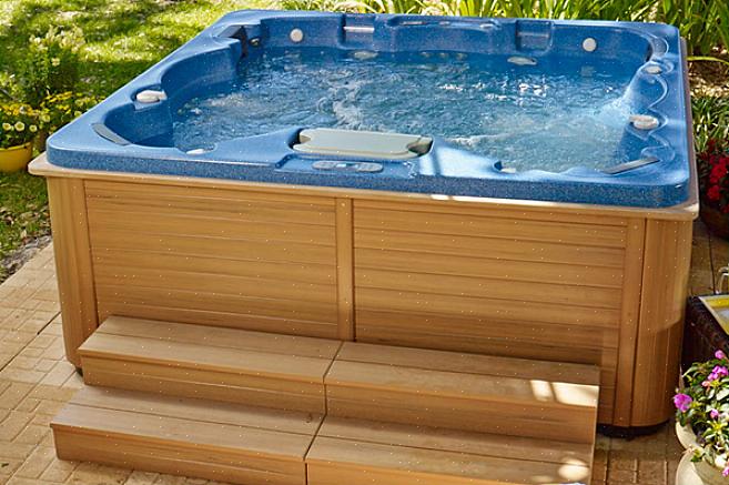 Og filmen "Hot Tub Time Machine" ville aldri hatt samme appell som "Spa Time Machine."