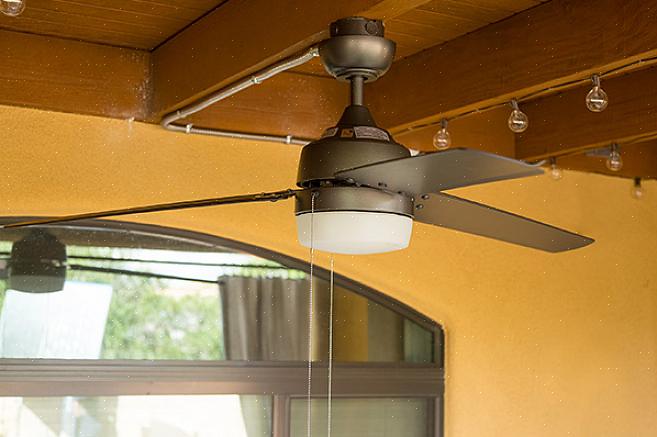 Må dette gjøres før viftemotorenheten festes til strømboksen